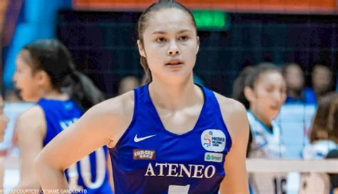 Vanie Gandler signs with Cignal .